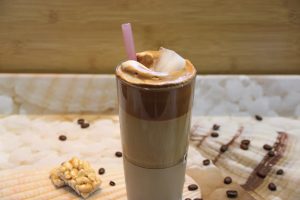 Frappé – der griechische Eiskaffee