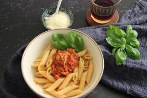 Thunfischsoße mit Nudeln