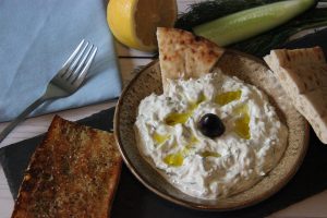 Tzatziki mit Brot